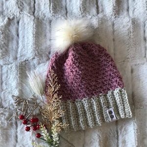 💕❄️ Charmed Knits Womens Knit Hat, 1 Sz, New ❄️💕